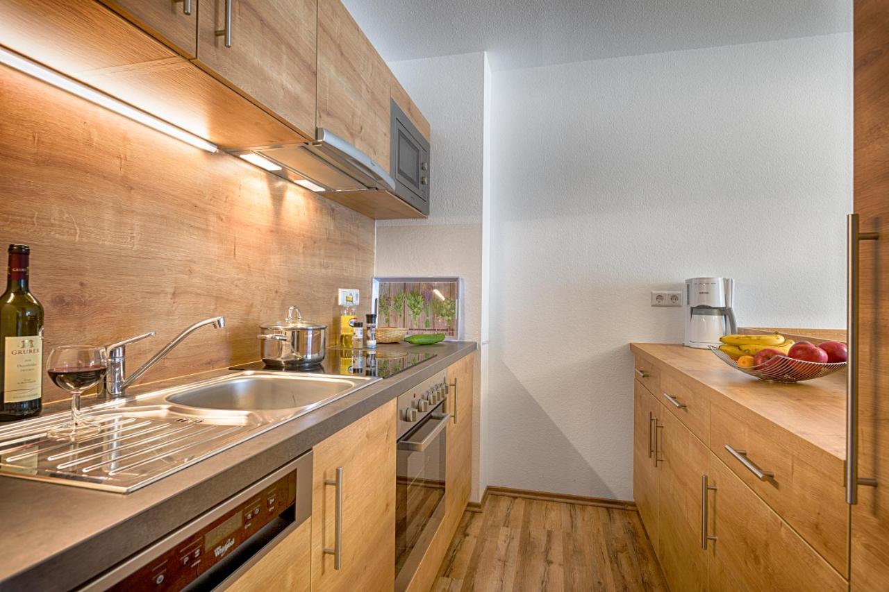 Ferienwohnung mit Whirlpool&Balkon, direkt an der Skipiste/an den Wanderwegen Feldberg  Buitenkant foto