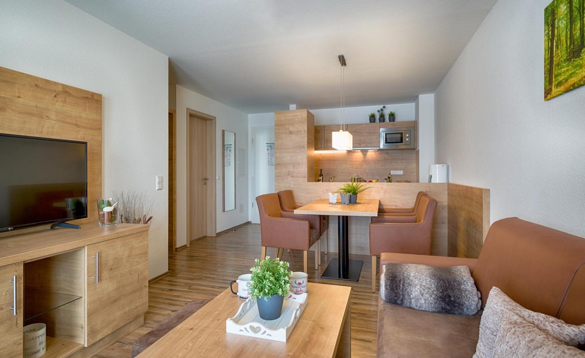 Ferienwohnung mit Whirlpool&Balkon, direkt an der Skipiste/an den Wanderwegen Feldberg  Buitenkant foto